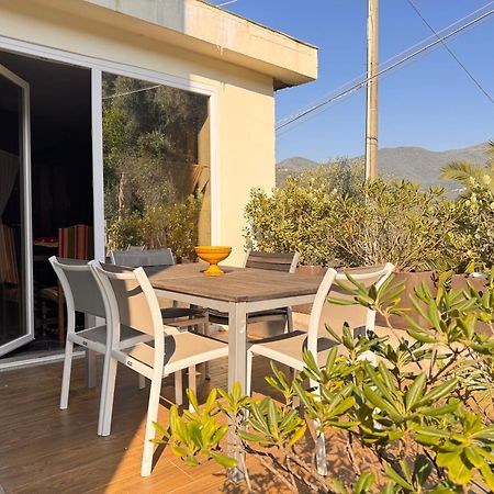 Casa Bisou Italia Wifi Et Parking Free Privato Villa Diano San Pietro Kültér fotó