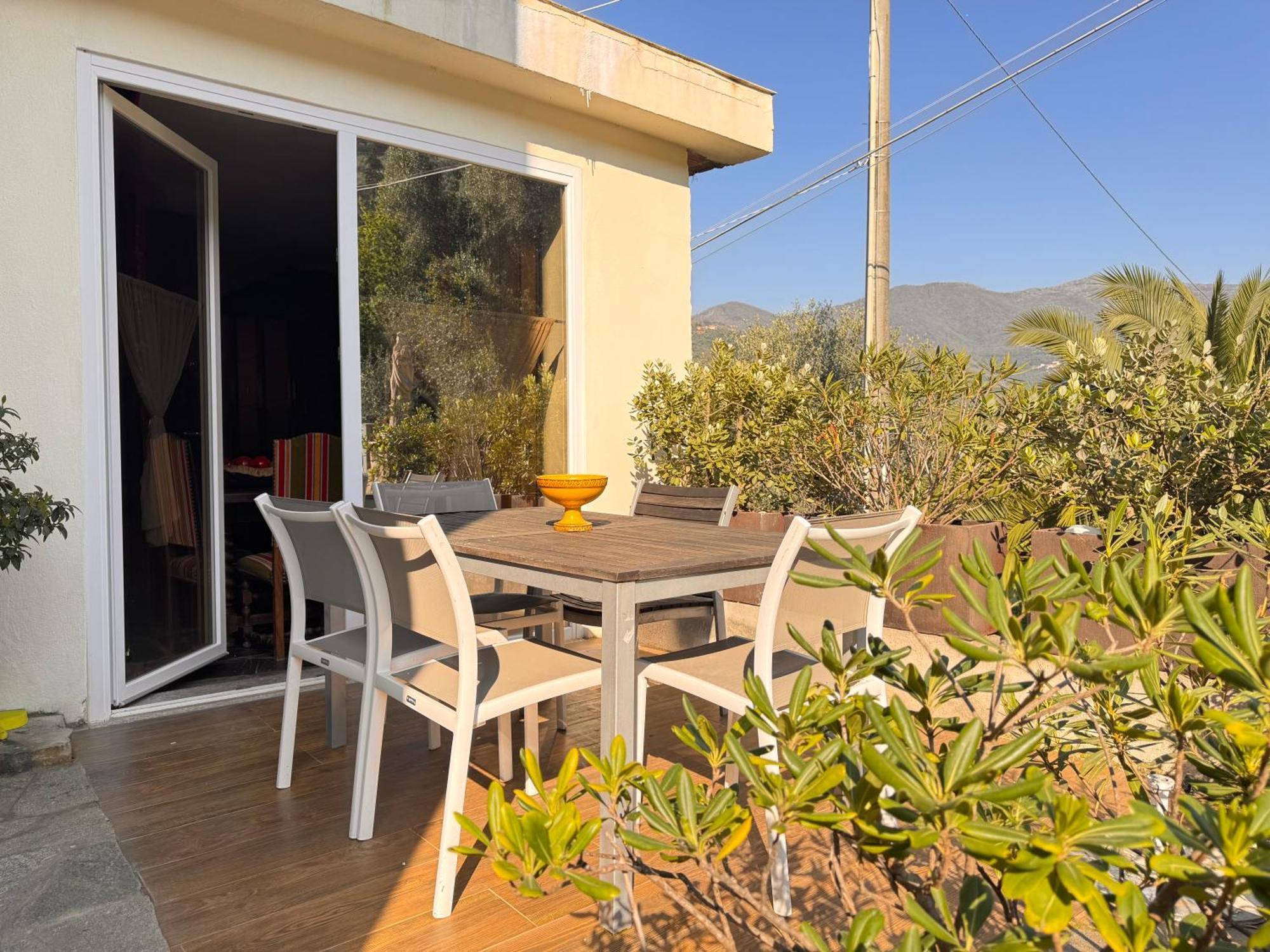 Casa Bisou Italia Wifi Et Parking Free Privato Villa Diano San Pietro Kültér fotó