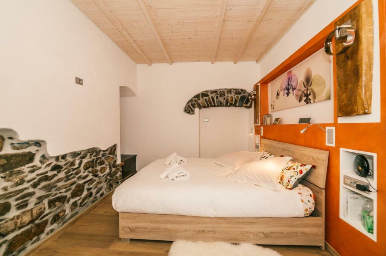 Casa Bisou Italia Wifi Et Parking Free Privato Villa Diano San Pietro Kültér fotó