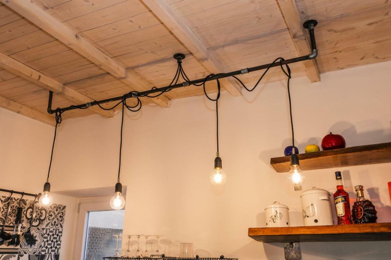 Casa Bisou Italia Wifi Et Parking Free Privato Villa Diano San Pietro Kültér fotó