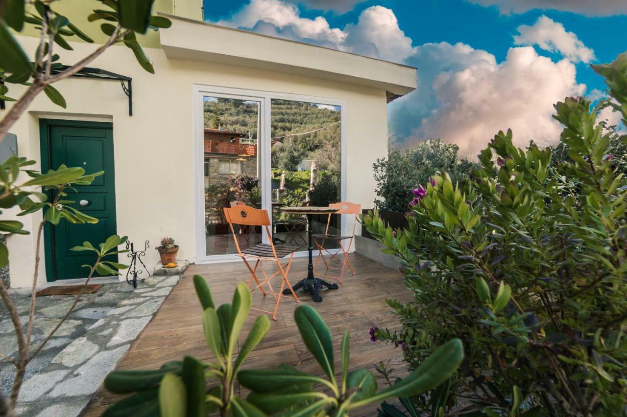 Casa Bisou Italia Wifi Et Parking Free Privato Villa Diano San Pietro Kültér fotó