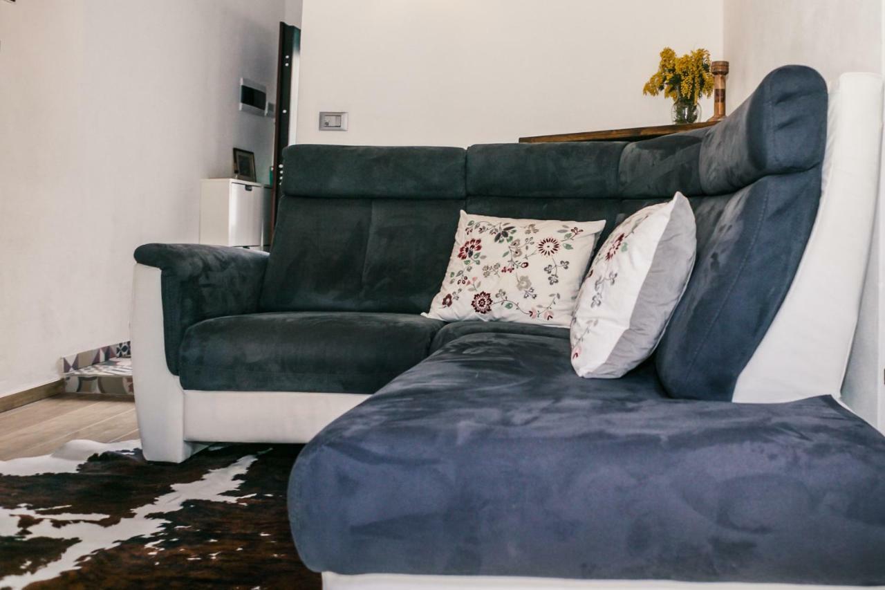 Casa Bisou Italia Wifi Et Parking Free Privato Villa Diano San Pietro Kültér fotó