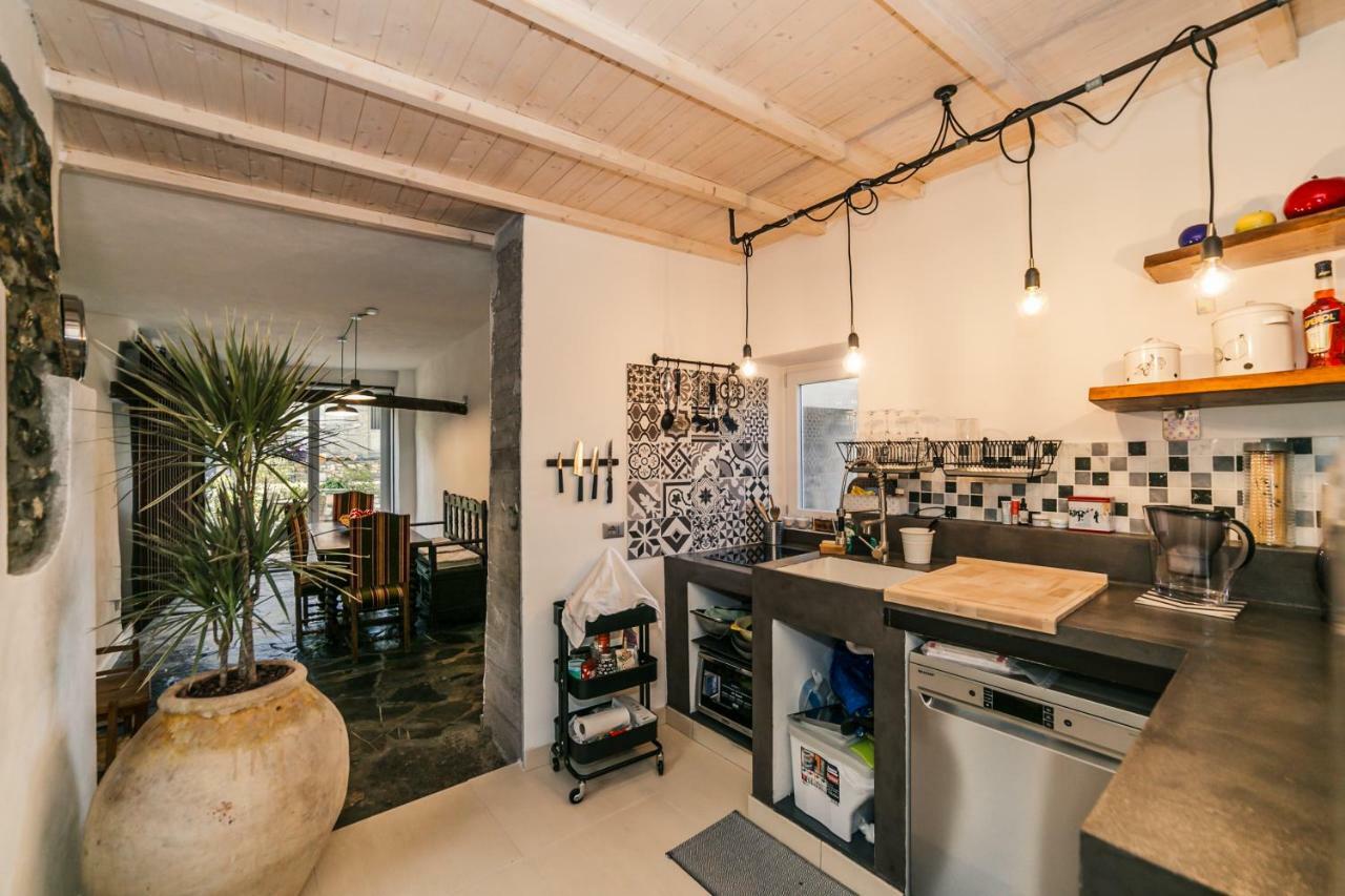 Casa Bisou Italia Wifi Et Parking Free Privato Villa Diano San Pietro Kültér fotó
