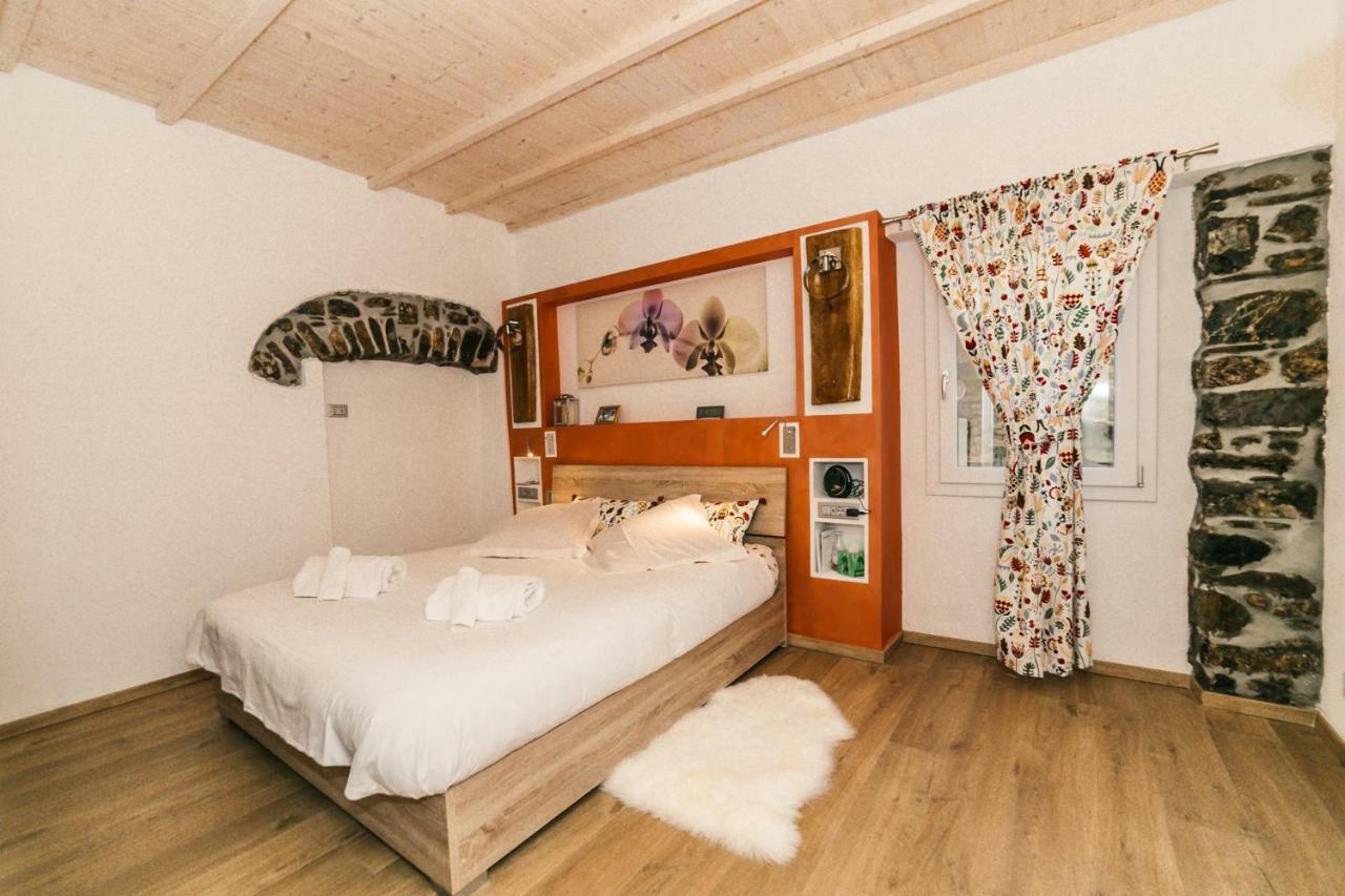Casa Bisou Italia Wifi Et Parking Free Privato Villa Diano San Pietro Kültér fotó
