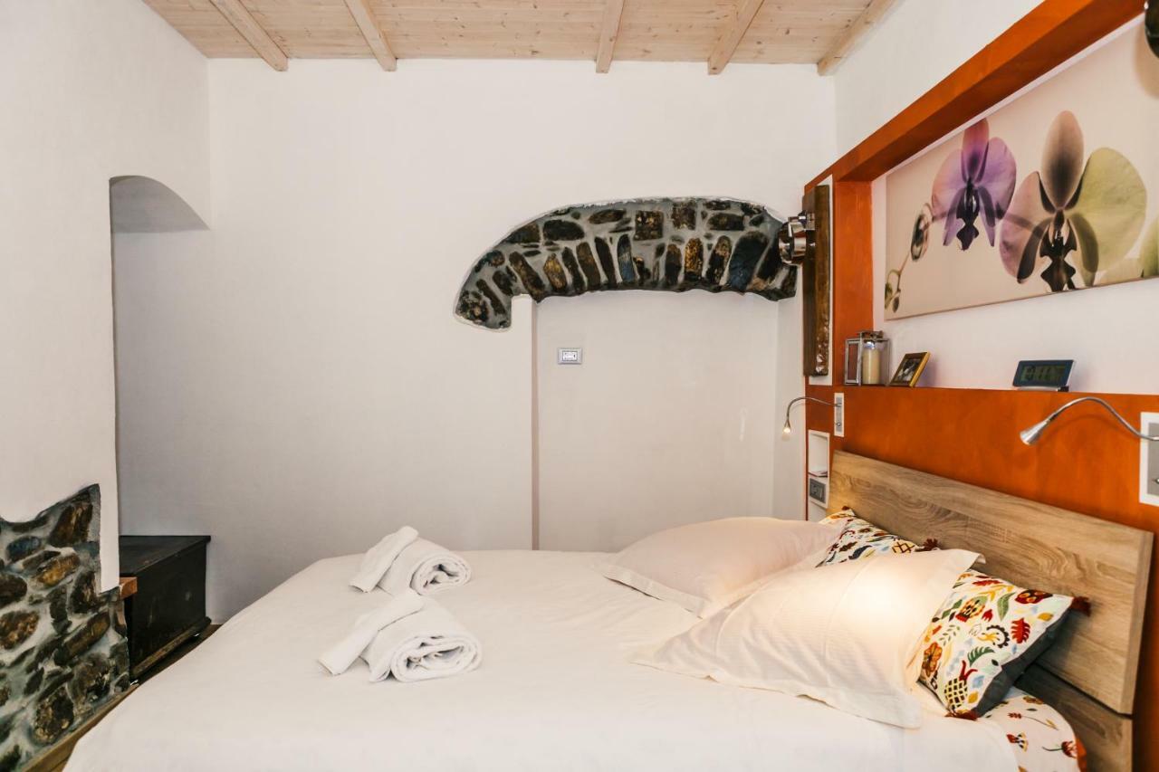 Casa Bisou Italia Wifi Et Parking Free Privato Villa Diano San Pietro Kültér fotó
